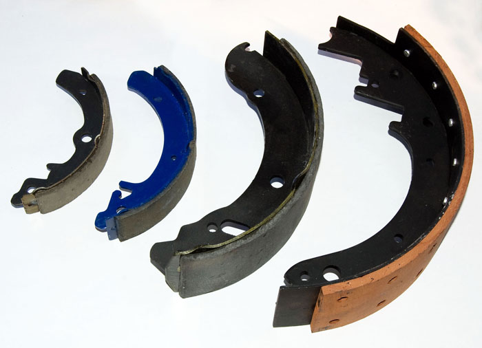 Автокомплектующие изделия и автозапчасти